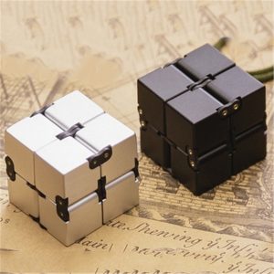 Infinity Cube - антистрес кубче безкраен куб