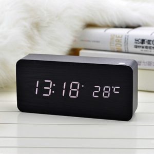 Луксозен дигитален LED часовник с термометър