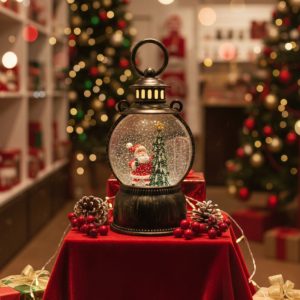 Голям LED коледен фенер с падащ сняг и Дядо Коледа до елха